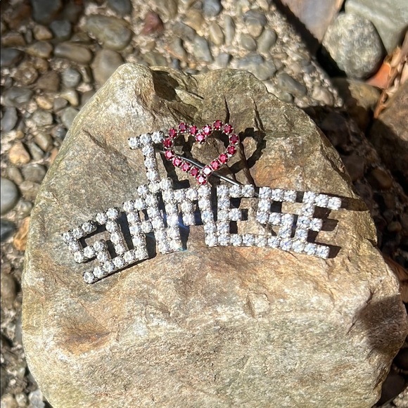 Vintage 'I Love Siamese' Cat Rhinestone Pin / Broach - Picture 2 of 7